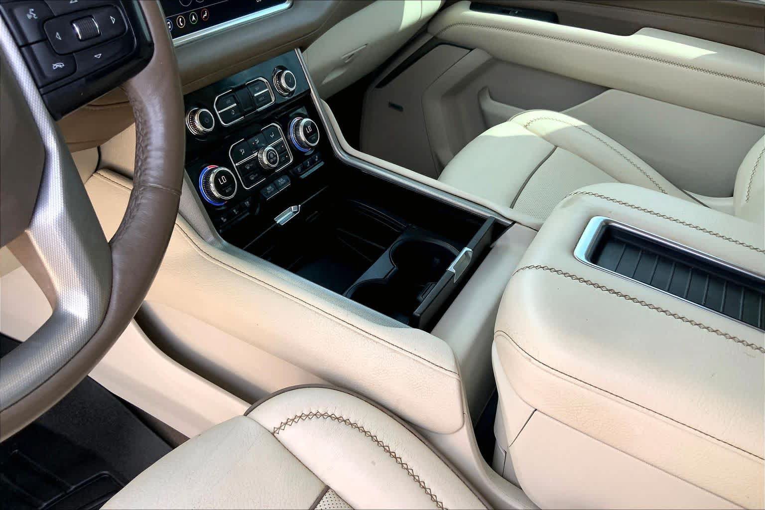Certified 2021 GMC Yukon XL Denali RWD image 17