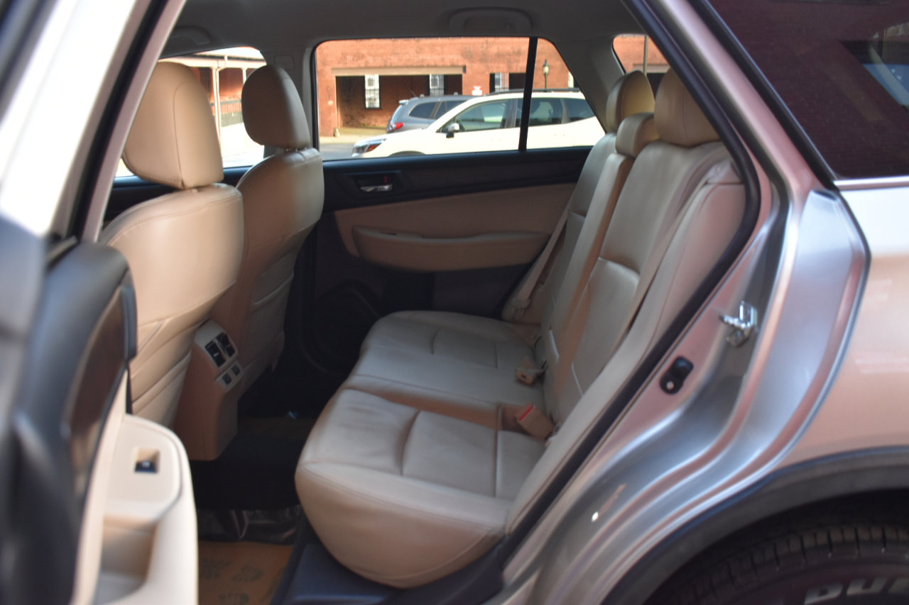 Used 2015 Subaru Outback 2.5i Limited w/ Protection Package #2 image 14