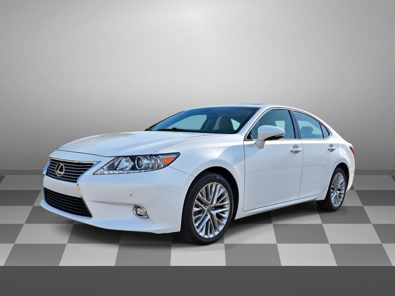 Used 2015 Lexus ES 350 w/ Luxury Package FWD image 3