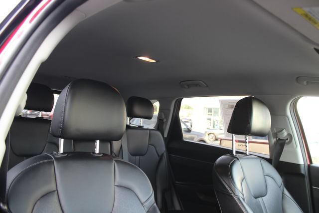 Used 2022 Kia Sorento S AWD/4WD image 35