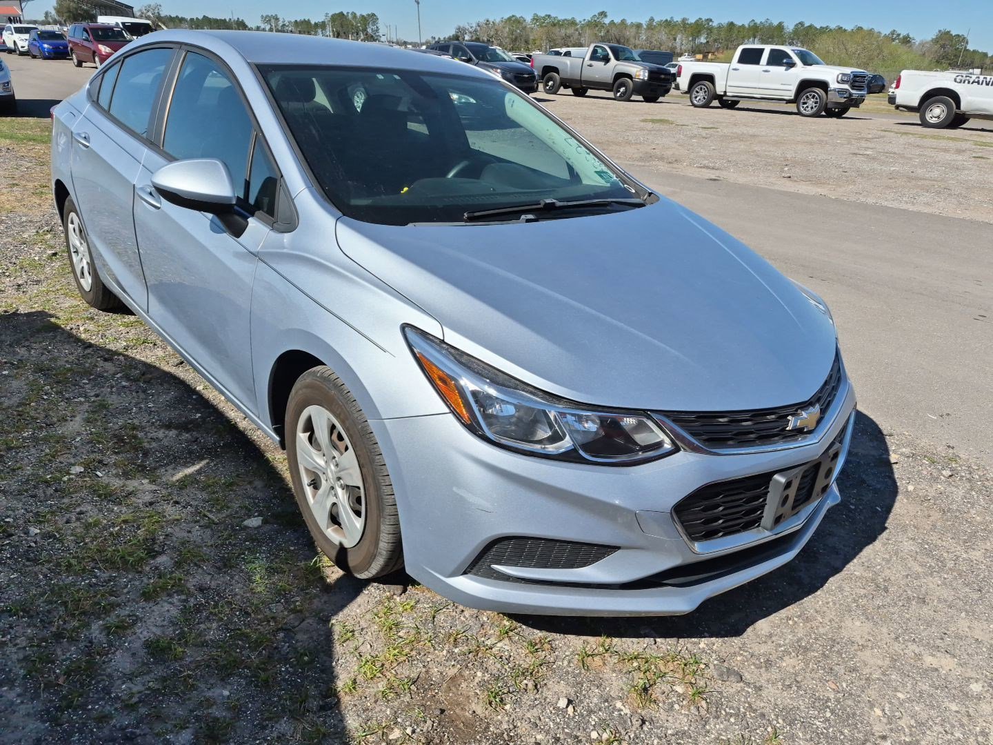 Used 2017 Chevrolet Cruze LS FWD image 6