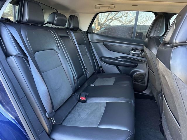 Used 2024 Nissan Ariya AWD image 10