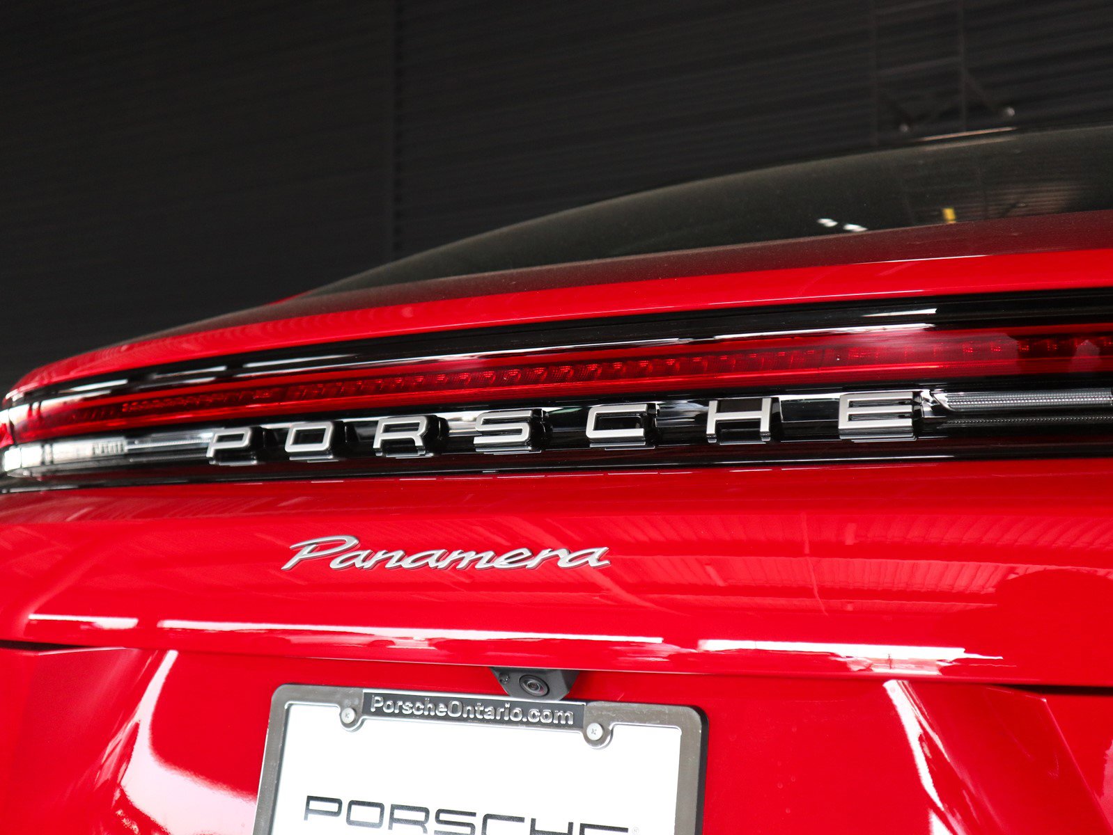 Used 2025 Porsche Panamera 4 image 28