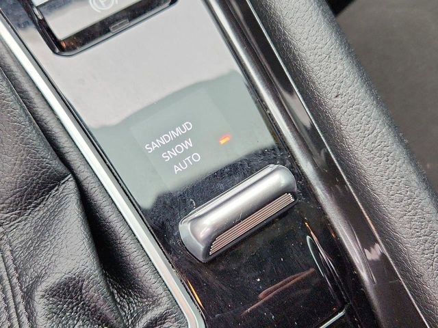 Used 2024 Jeep Compass Sport image 23