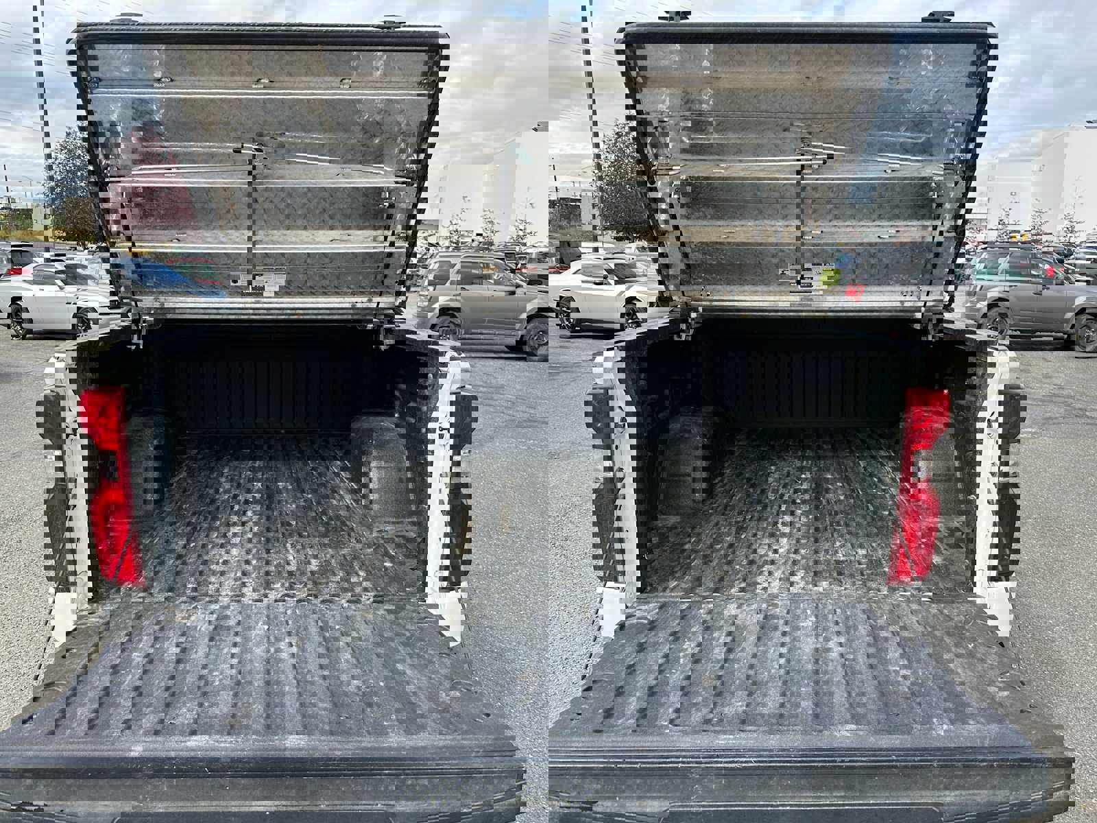 Used 2023 Chevrolet Silverado 1500 LTZ image 13