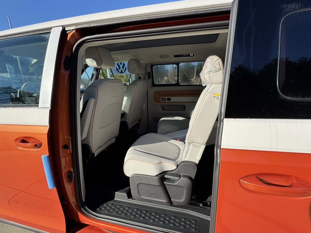 New 2025 Volkswagen ID. Buzz 1st Edition image 23