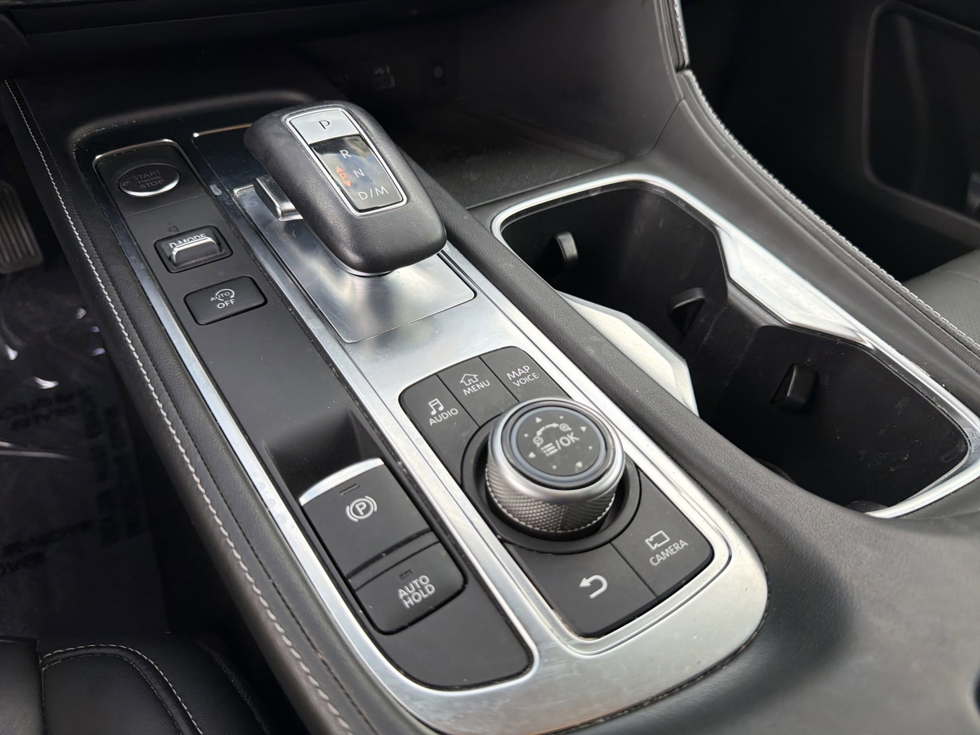 Used 2023 INFINITI QX60 Luxe w/ Performance Audio Package image 13