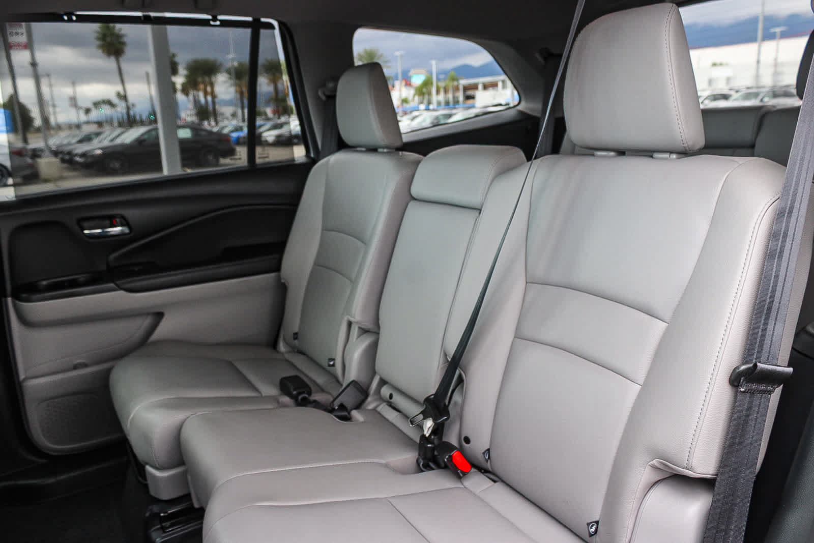 Used 2022 Honda Pilot Special Edition image 18