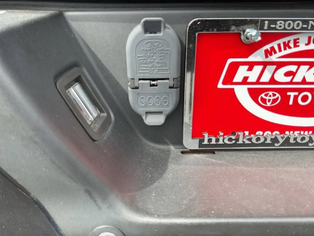 Used 2019 Ford F150 Lariat AWD/4WD image 10