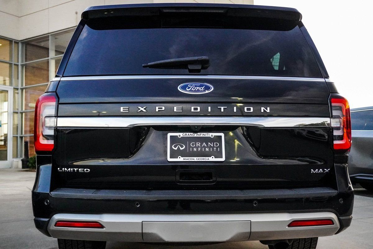 Used 2022 Ford Expedition Max Limited image 8