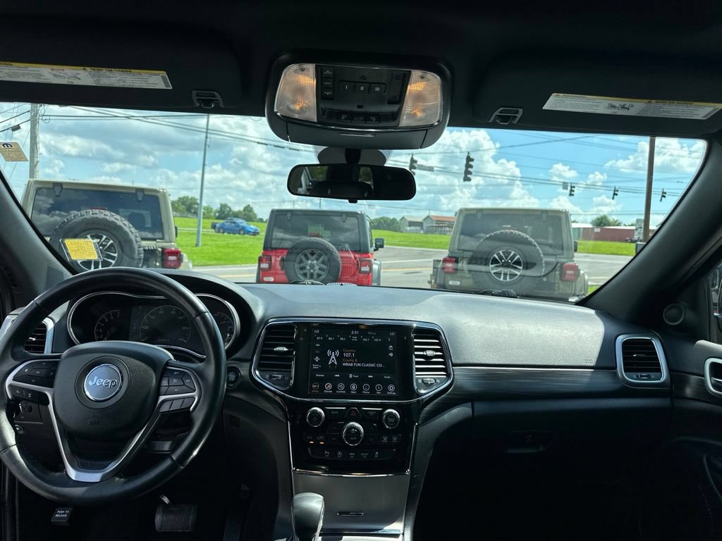 Used 2021 Jeep Grand Cherokee Laredo X RWD image 18