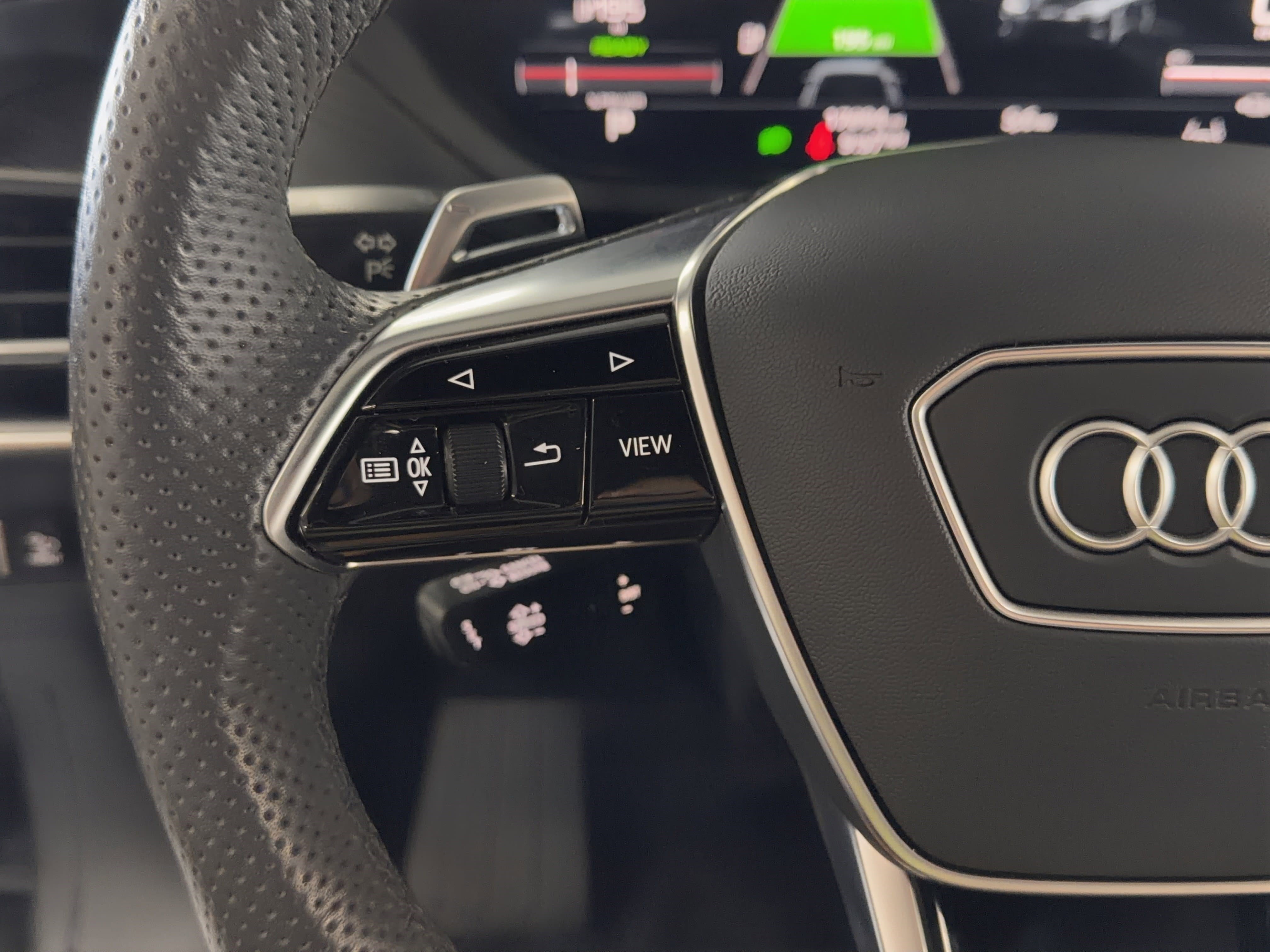 Used 2023 Audi RS e-tron GT w/ Carbon Performance Package image 21