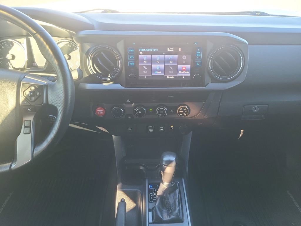 Used 2018 Toyota Tacoma TRD Off-Road image 18