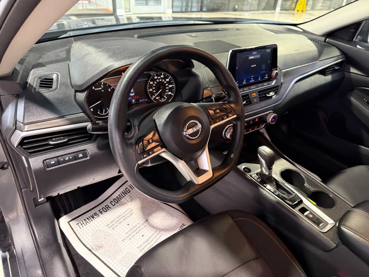 Used 2026 Nissan Altima 2.5 SV AWD/4WD image 32