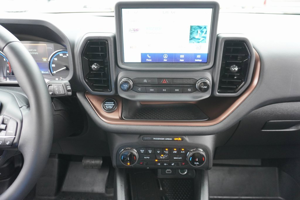 Used 2024 Ford Bronco Sport Outer Banks w/ Tech Package image 13