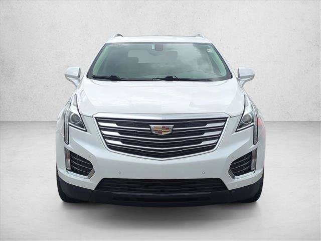 Used 2017 Cadillac XT5 Luxury image 2
