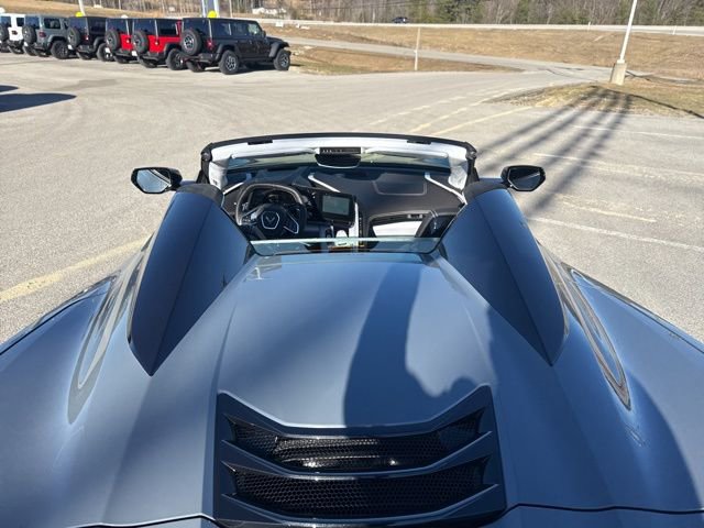 Used 2025 Chevrolet Corvette Stingray Premium Conv w/ Z51 Performance Package image 29