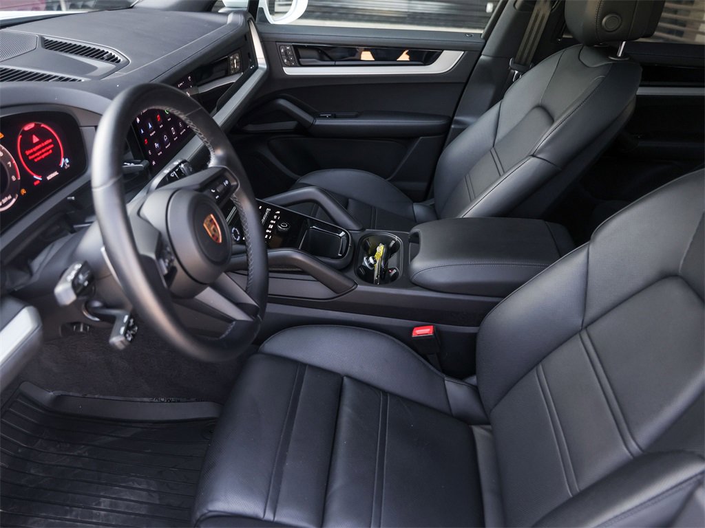 Certified 2024 Porsche Cayenne S image 18