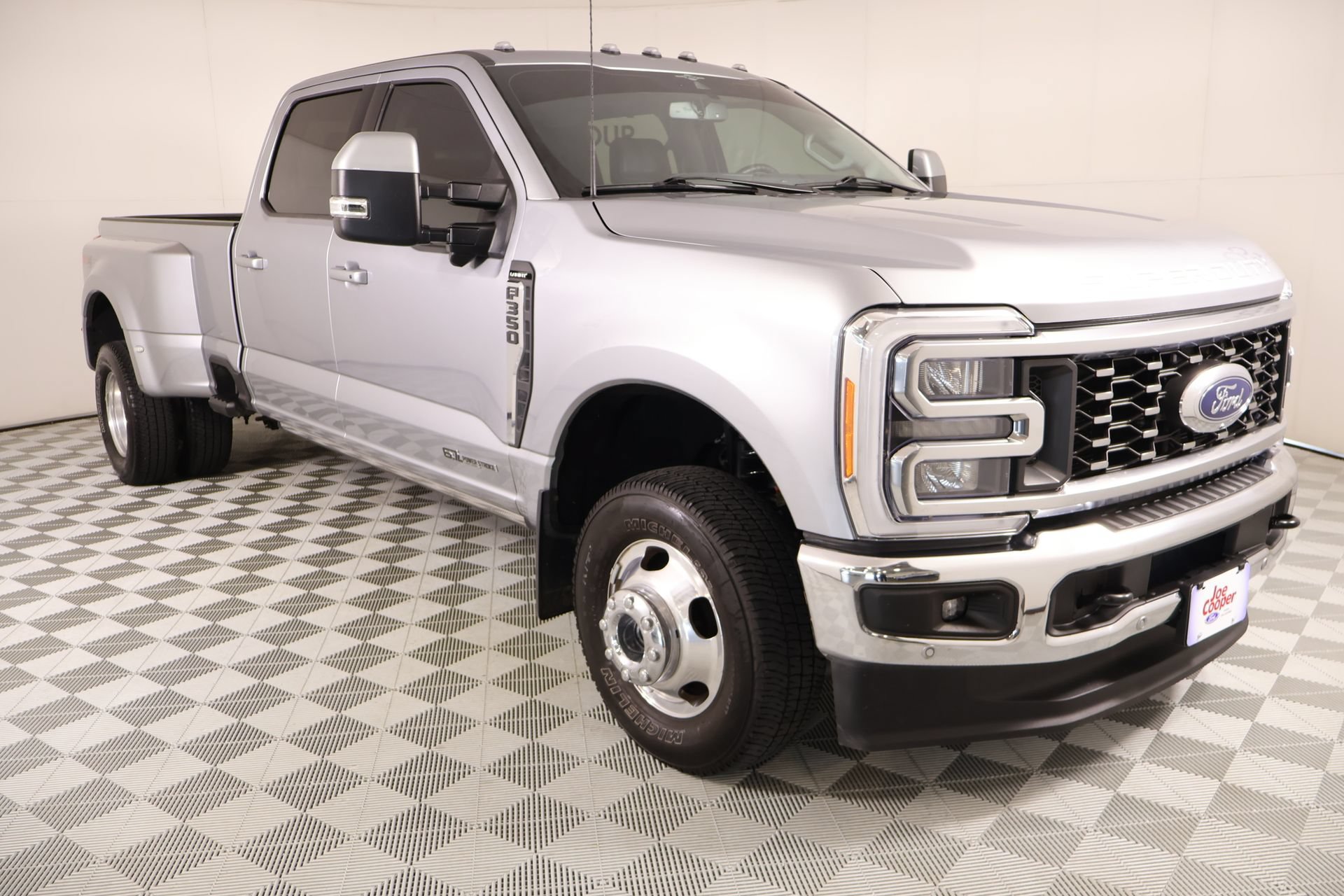Used 2023 Ford F350 Lariat w/ Lariat Ultimate Package AWD/4WD 360° Tour