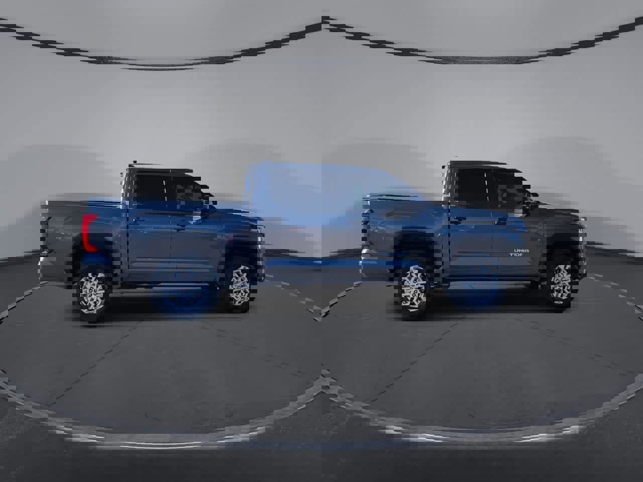 Used 2023 Toyota Tundra SR5 w/ SR5 Convenience Package image 9