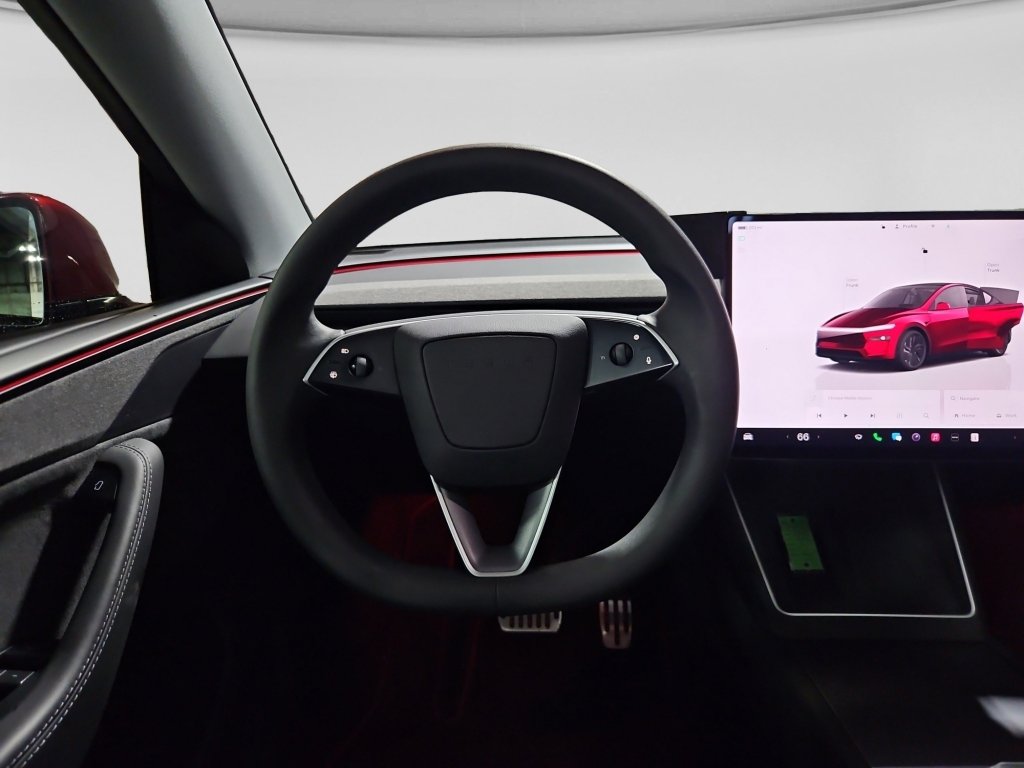 Used 2026 Tesla Model Y Long Range AWD/4WD image 7