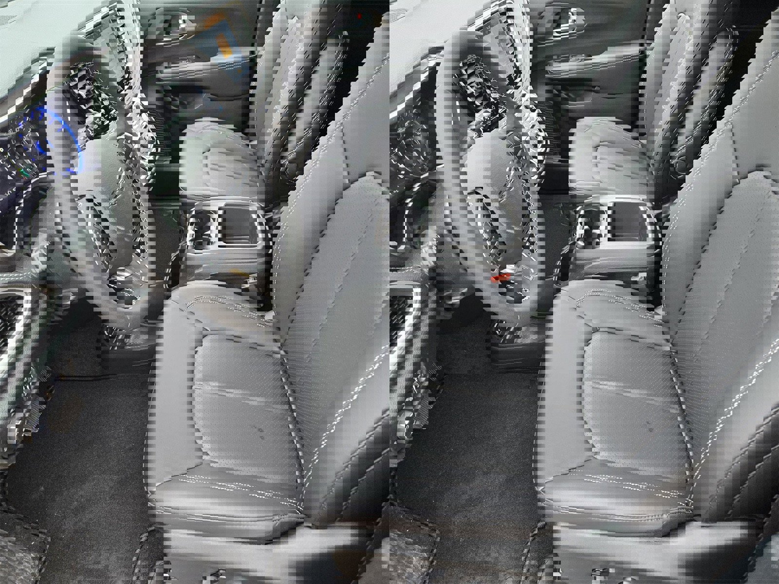 New 2026 Chrysler Pacifica Select image 12