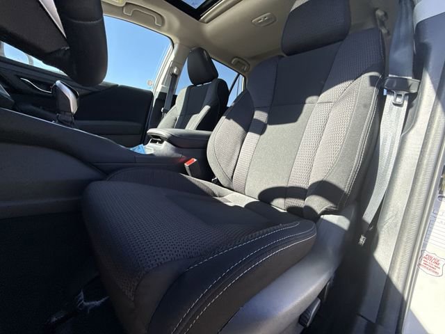 Certified 2025 Subaru Outback Premium image 11