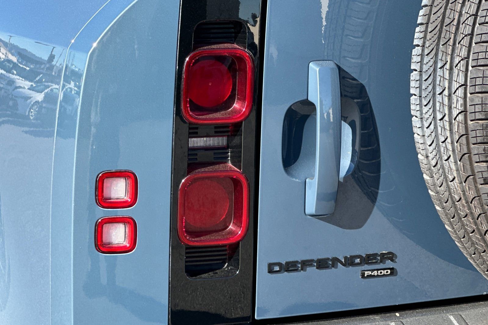 Used 2023 Land Rover Defender 110 X-Dynamic SE image 36