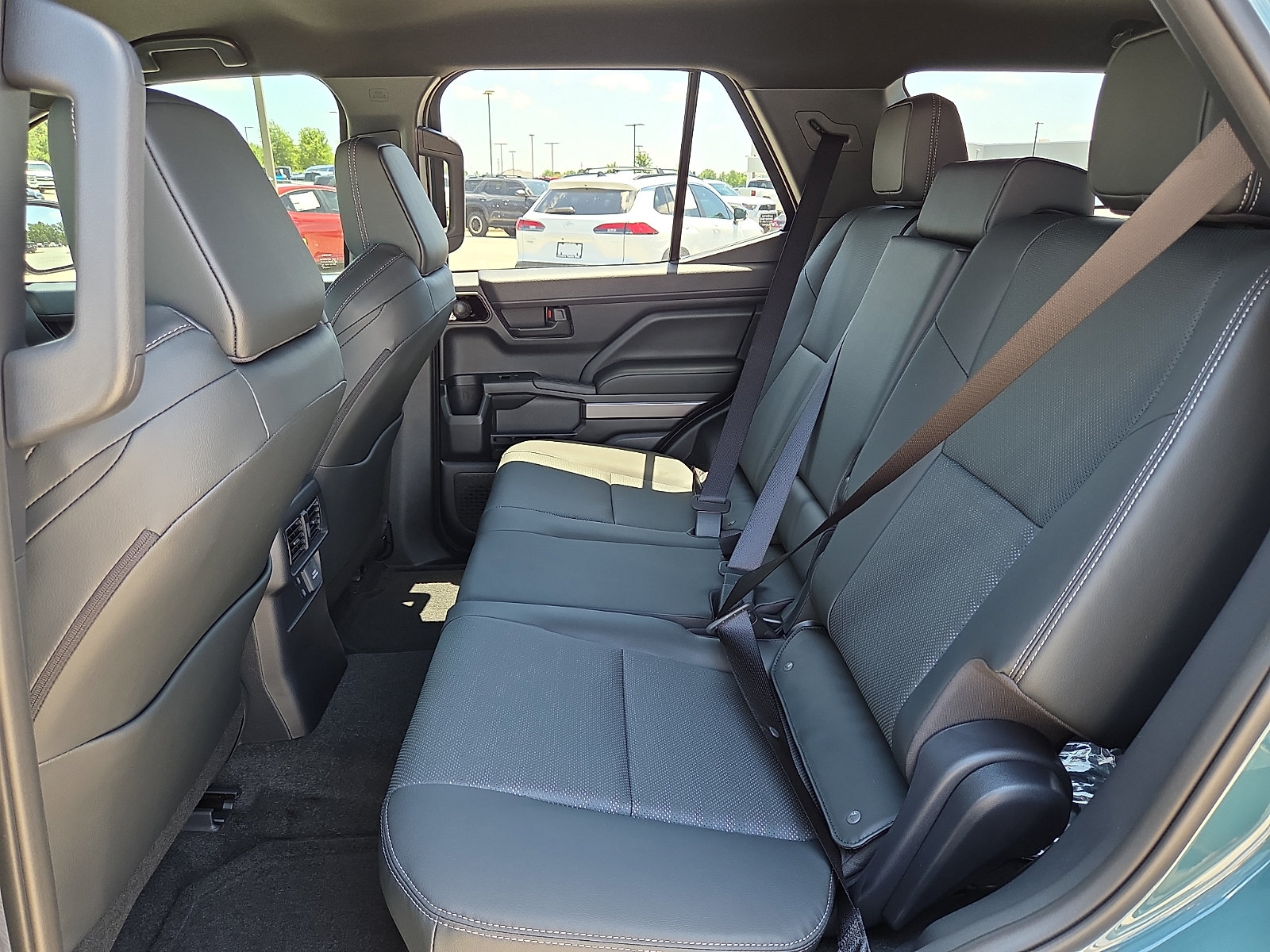 New 2026 Toyota 4Runner TRD Off-Road Premium AWD/4WD image 7