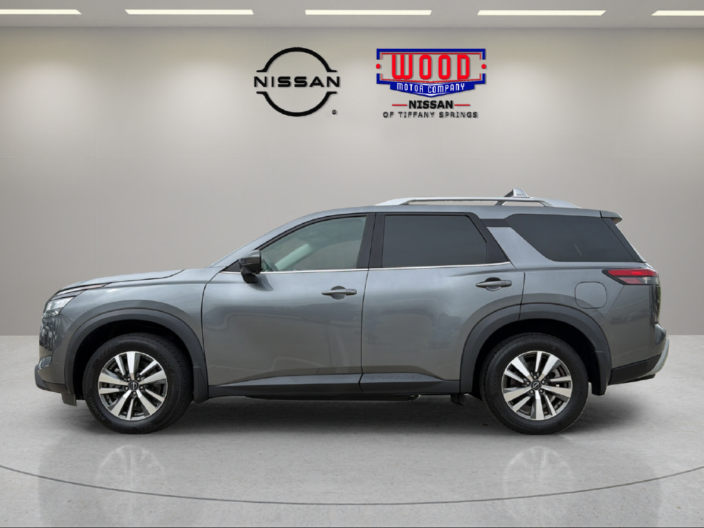 Used 2024 Nissan Pathfinder SL AWD/4WD image 5