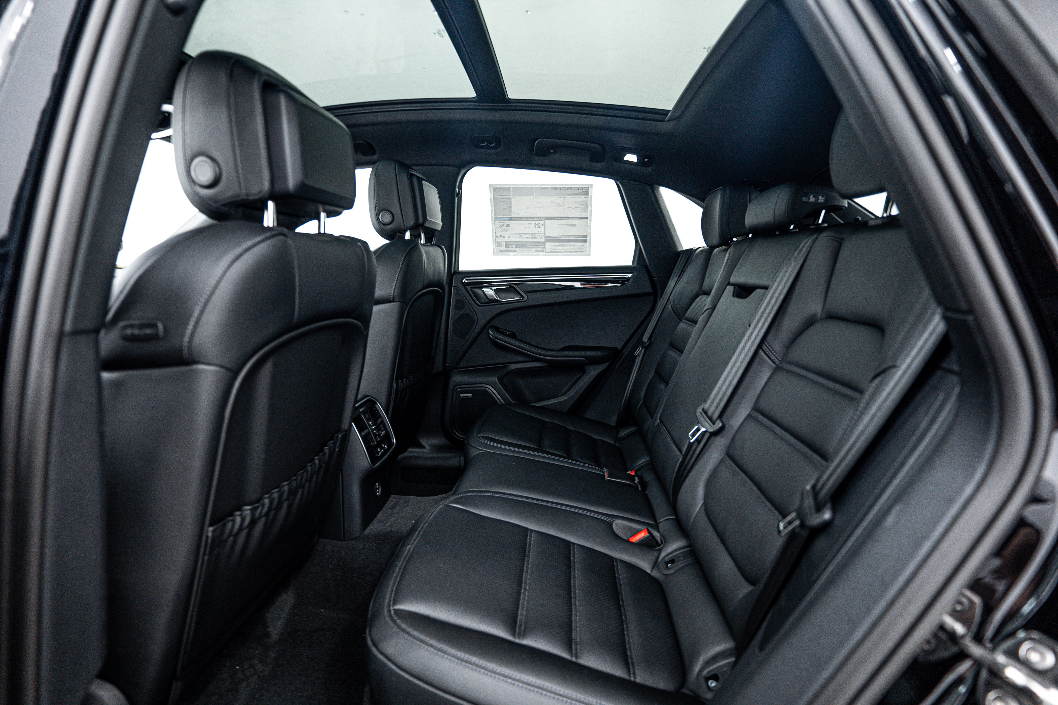 New 2025 Porsche Macan image 21