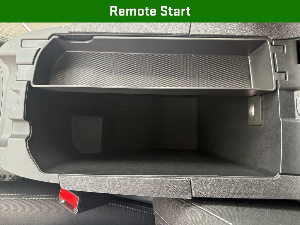 Certified 2023 GMC Terrain SLE w/ Driver Convenience Package FWD image 30