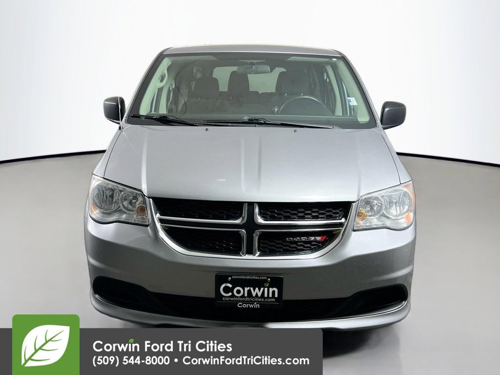 Used 2018 Dodge Grand Caravan SE image 4