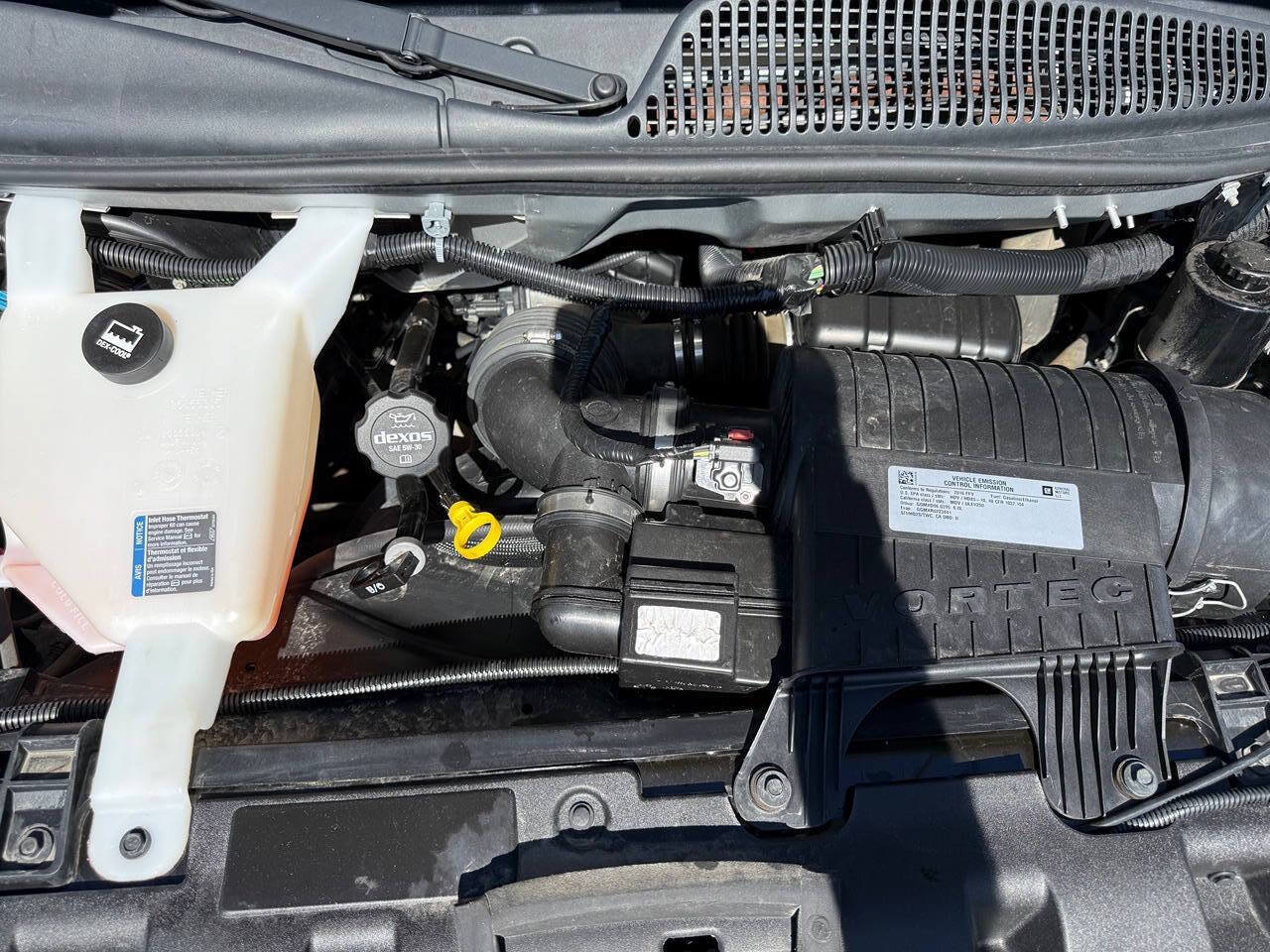 Used 2016 GMC Savana 3500 LT w/ LT Preferred Equipment Group RWD image 9