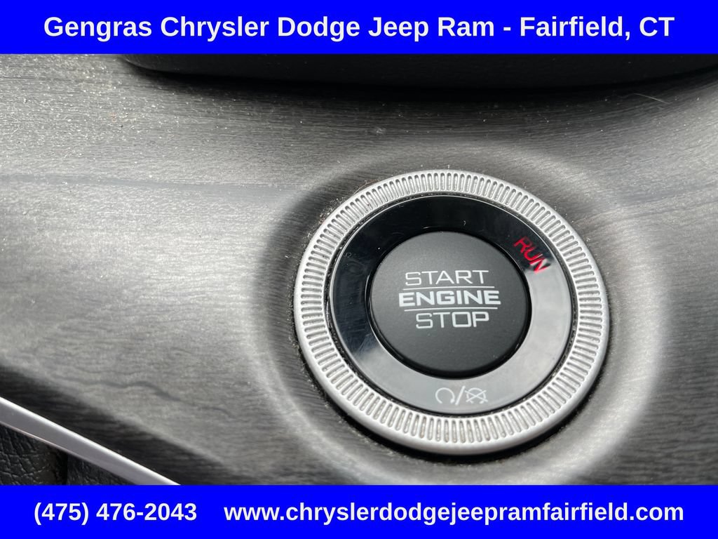 Used 2023 Jeep Grand Cherokee Limited w/ Luxury Tech Group II AWD/4WD image 52