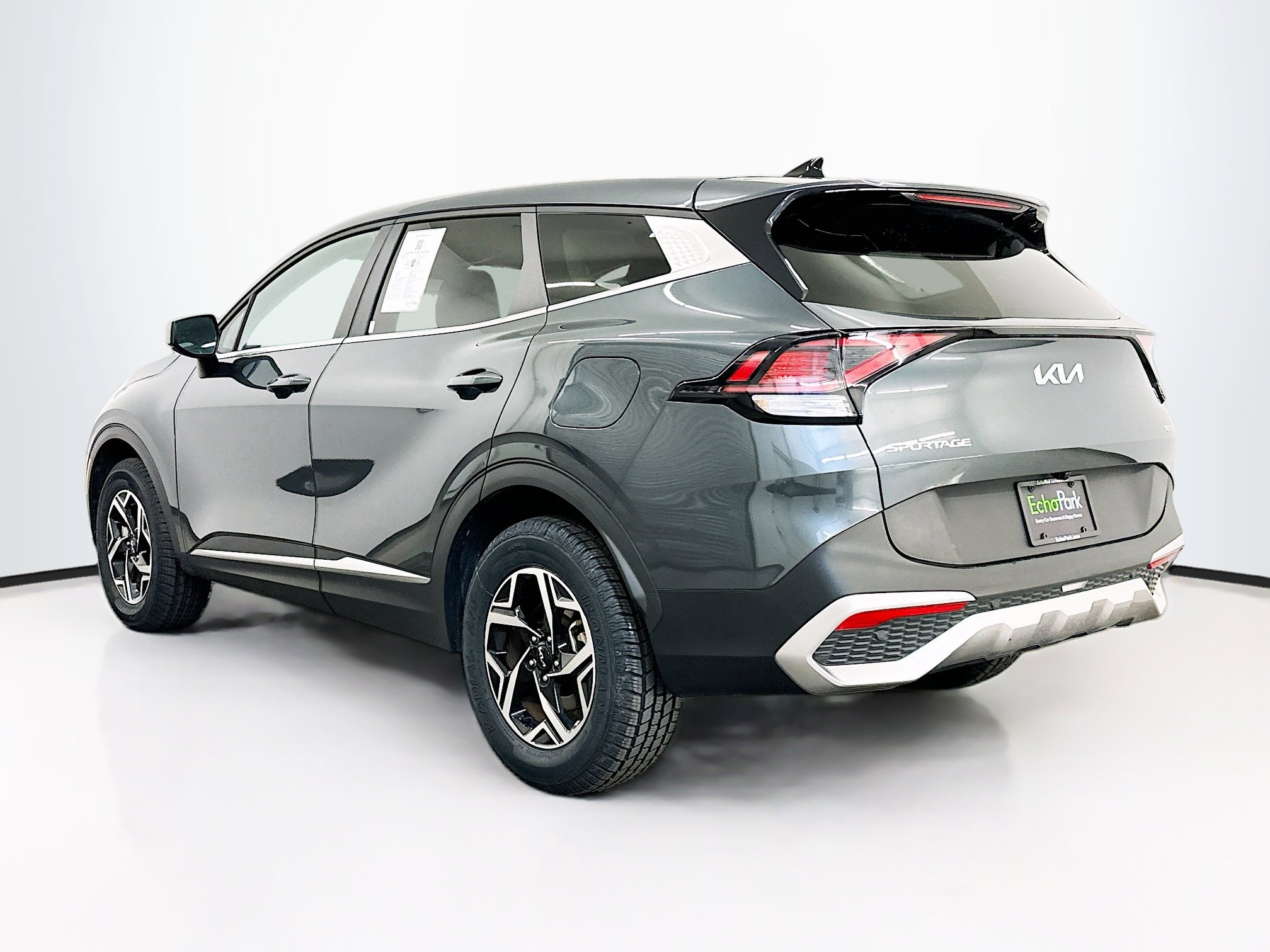 Used 2024 Kia Sportage LX image 5