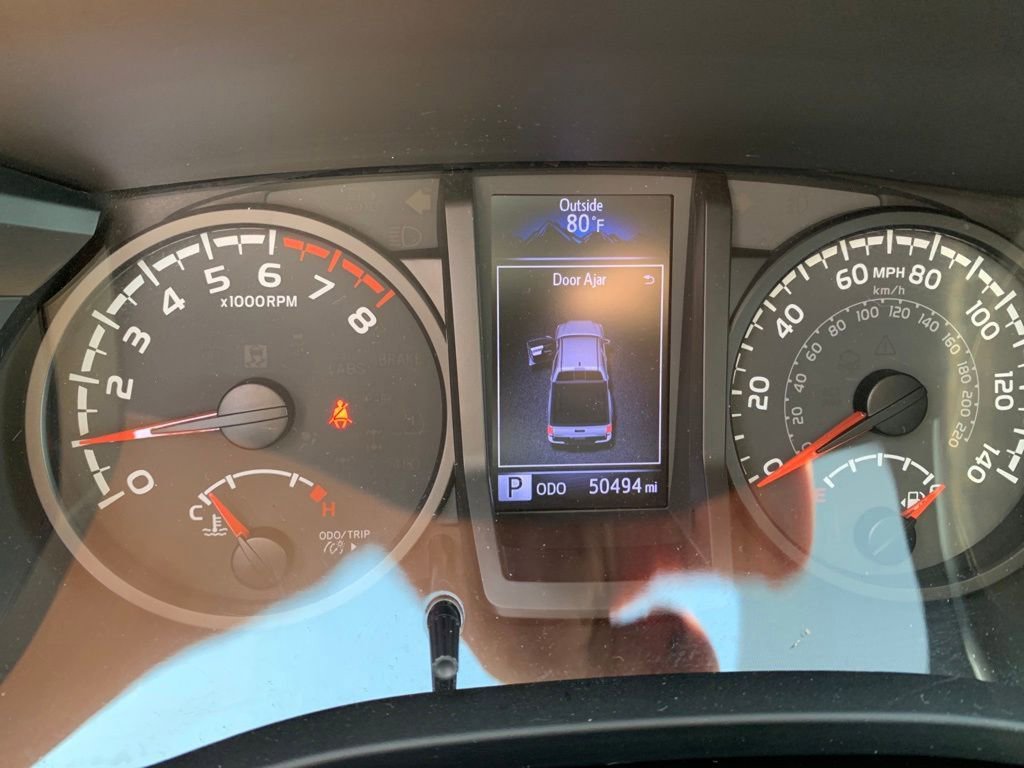 Used 2020 Toyota Tacoma Limited image 13