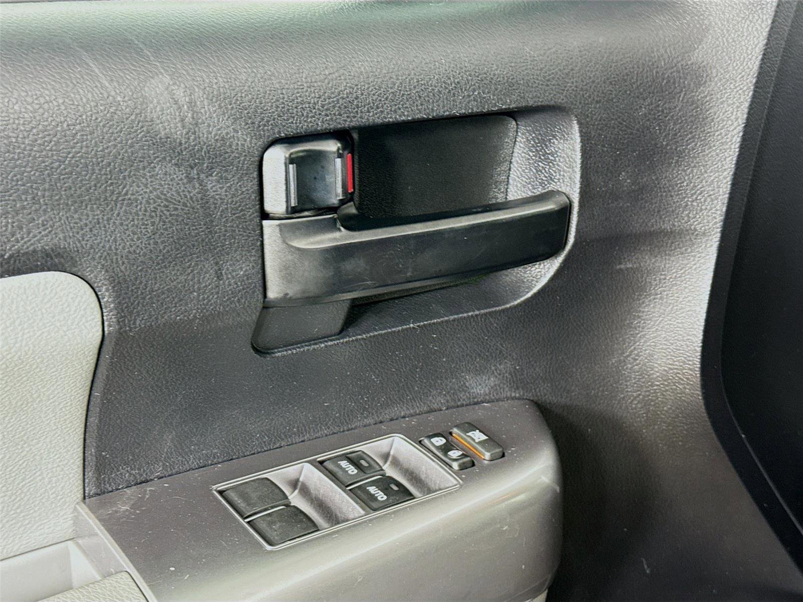 Used 2021 Toyota Sequoia SR5 image 17