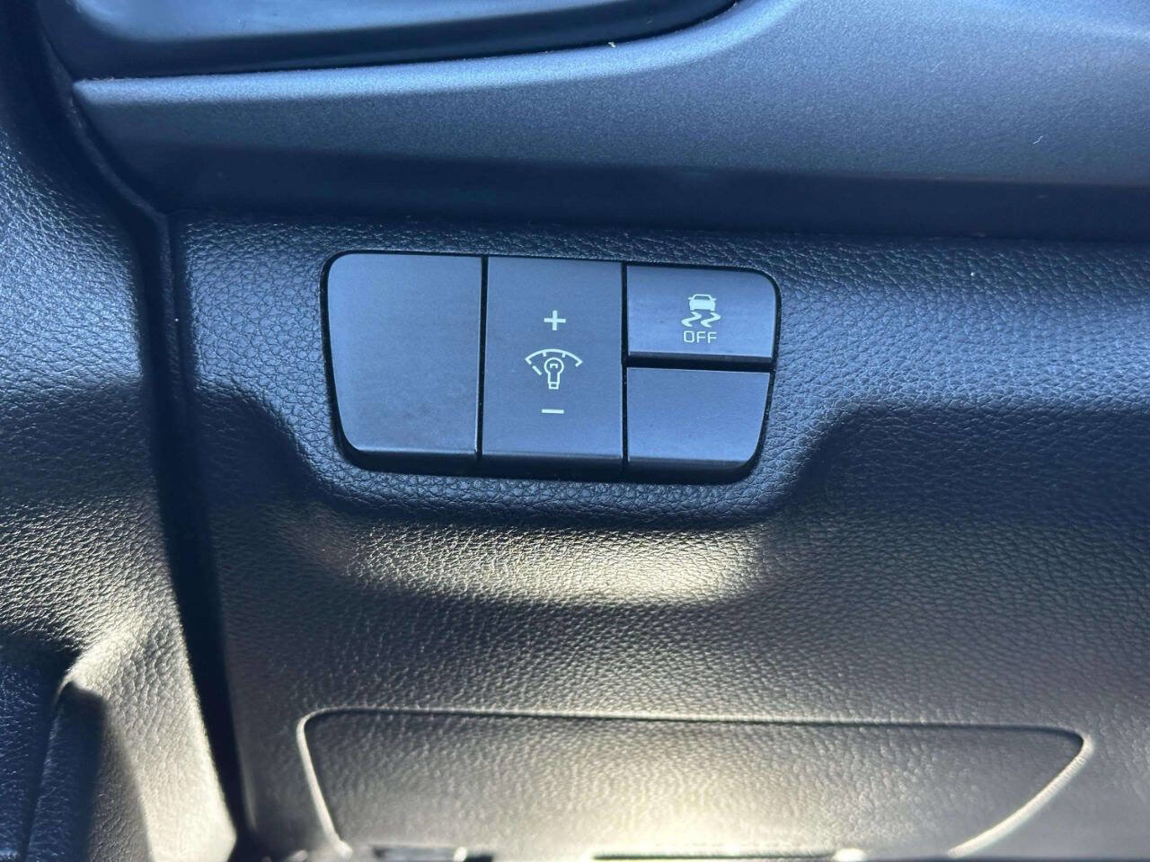 Used 2019 Kia Rio S image 32