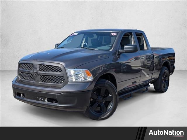 Used 2017 RAM 1500 Classic SLT image 1