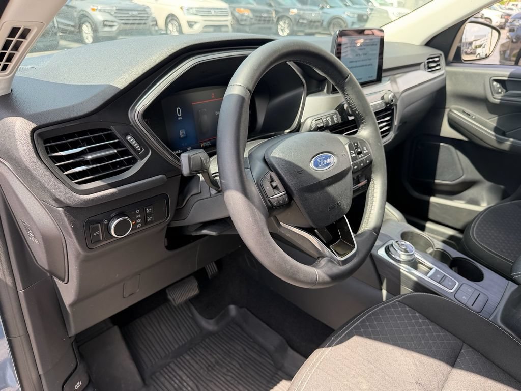 Used 2024 Ford Escape Active FWD image 10