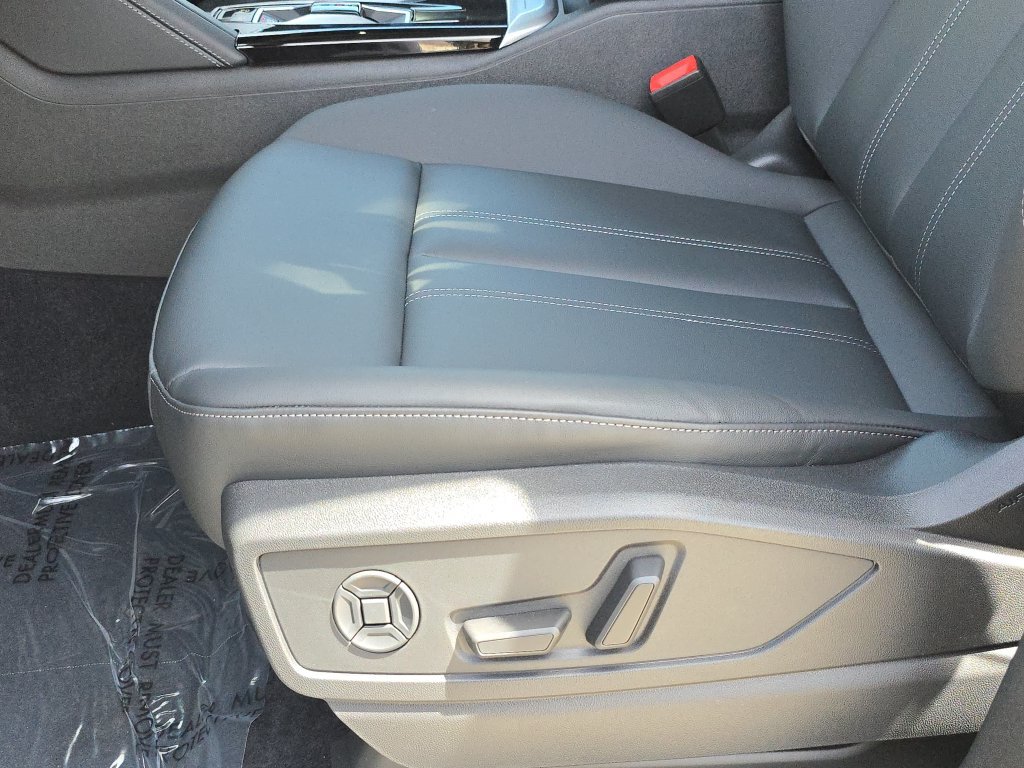 New 2026 Audi Q5 Premium Plus AWD/4WD image 17