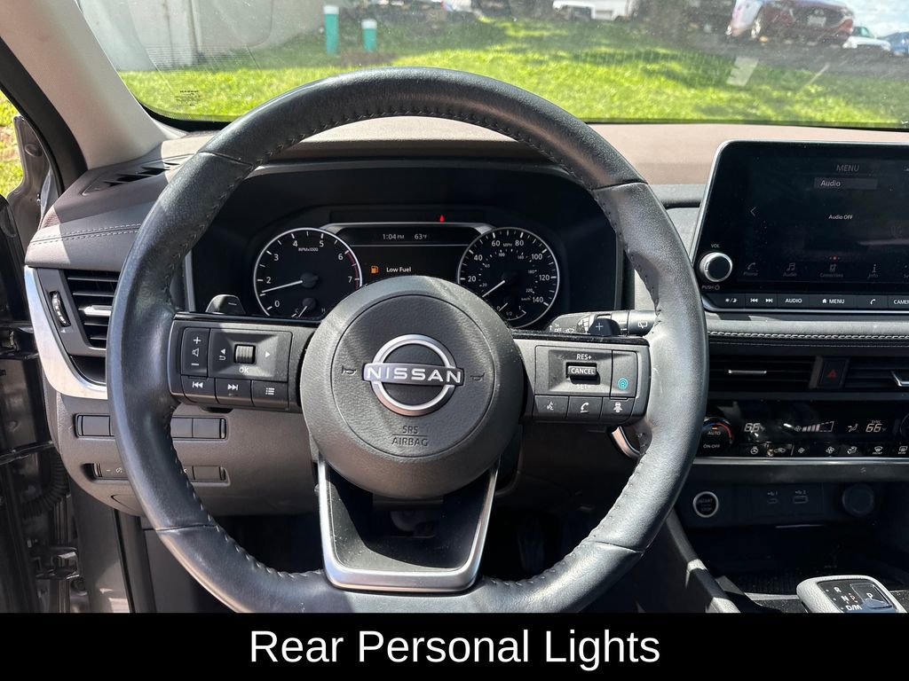 Used 2023 Nissan Rogue SV w/ SV Premium B Package AWD/4WD image 16