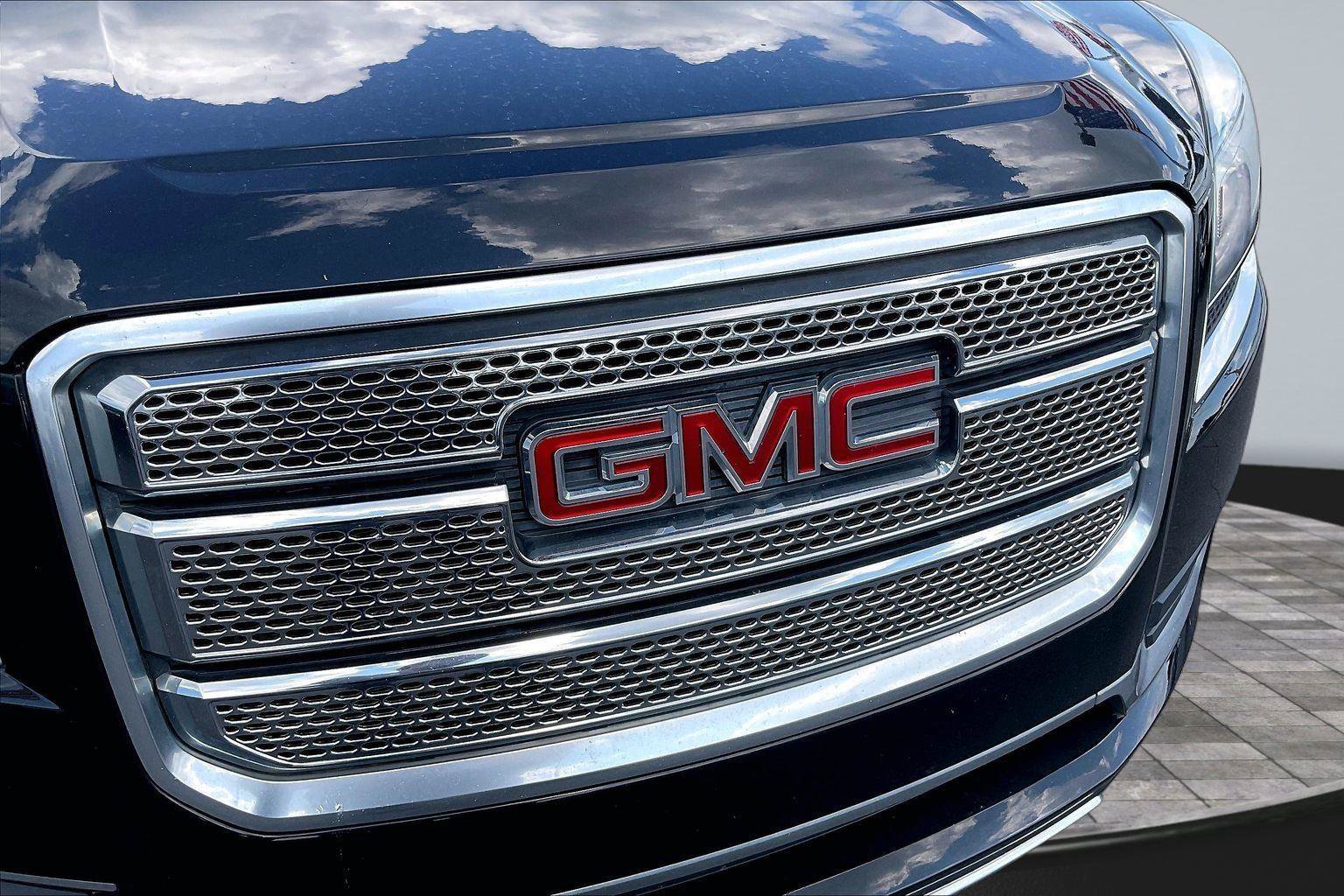 Used 2016 GMC Acadia Denali FWD image 31