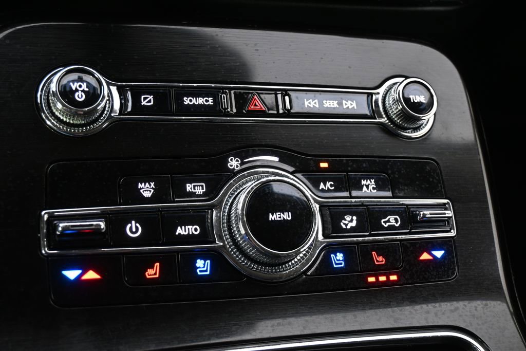 Used 2022 Lincoln Nautilus Reserve w/ Monochromatic Package image 31