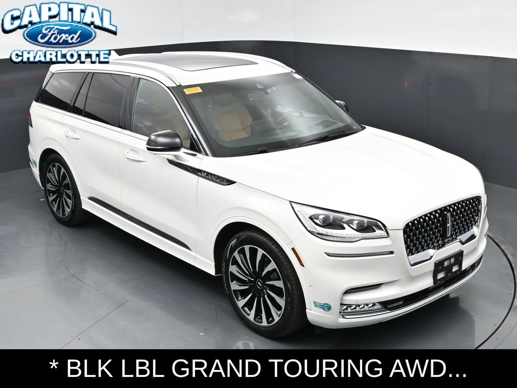 Used 2023 Lincoln Aviator Black Label Grand Touring AWD/4WD image 32