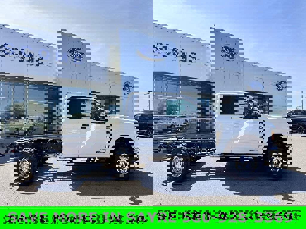 New 2025 Ford F350 XL w/ XL Chrome Package image 6