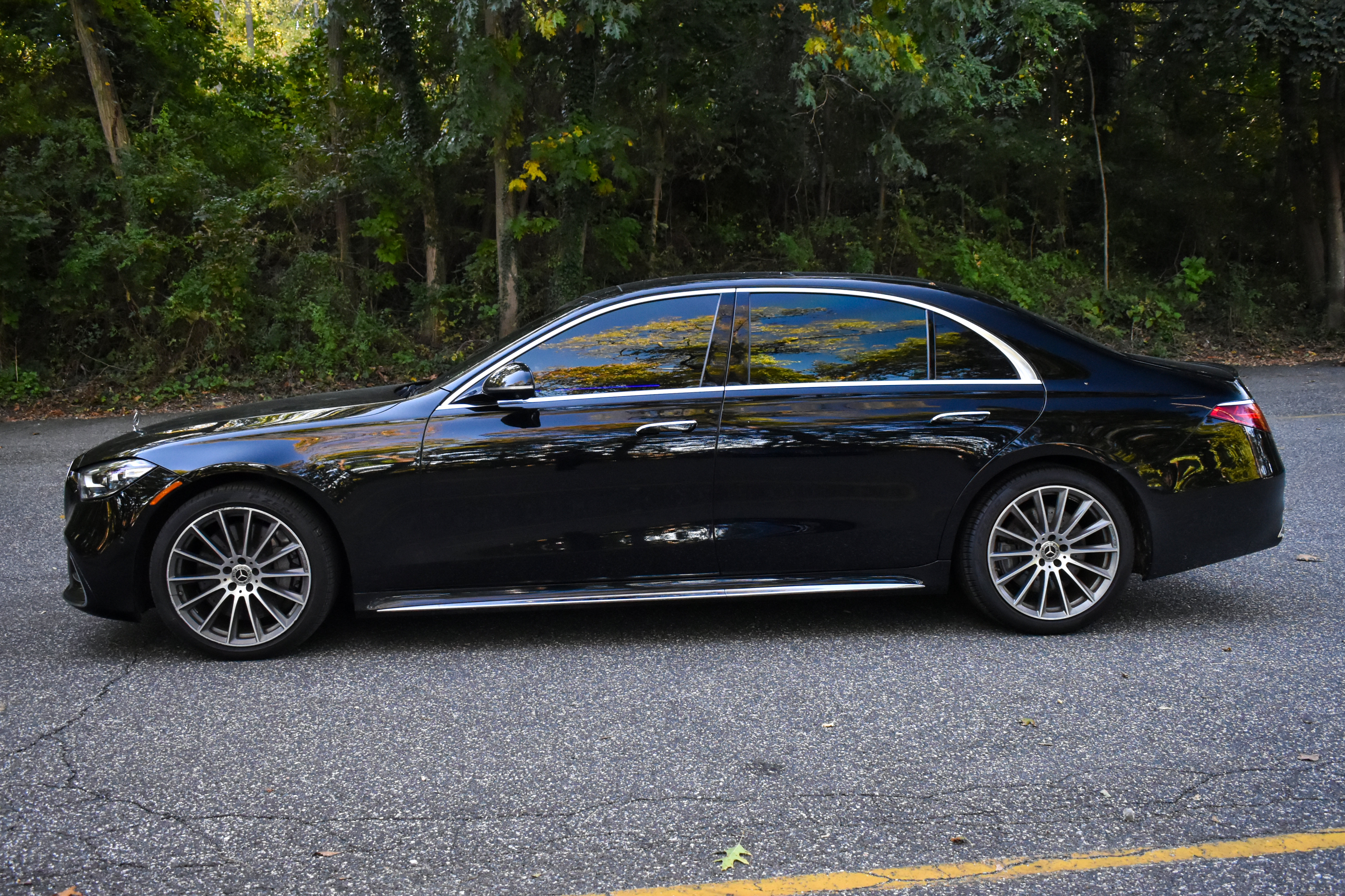 Used 2022 Mercedes-Benz S 500 4MATIC image 4