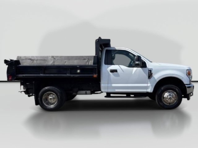 Used 2022 Ford F350 XL w/ Power Equipment Group AWD/4WD image 8