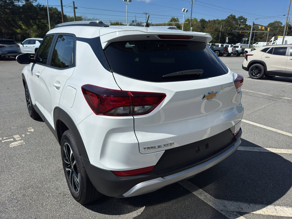 Used 2025 Chevrolet TrailBlazer LT image 8